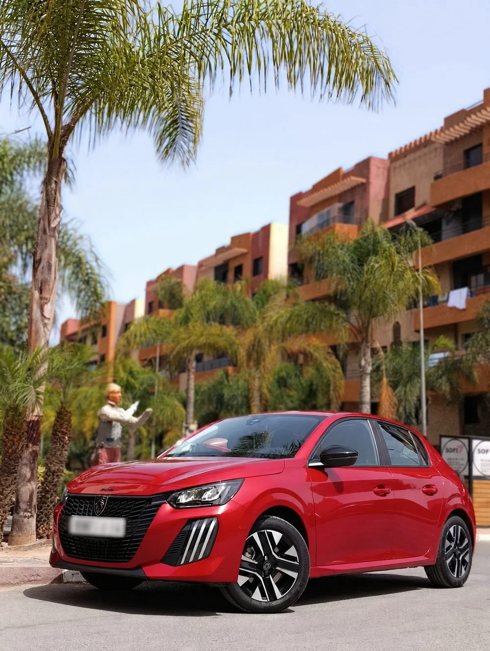 Peugeot 208 · Red